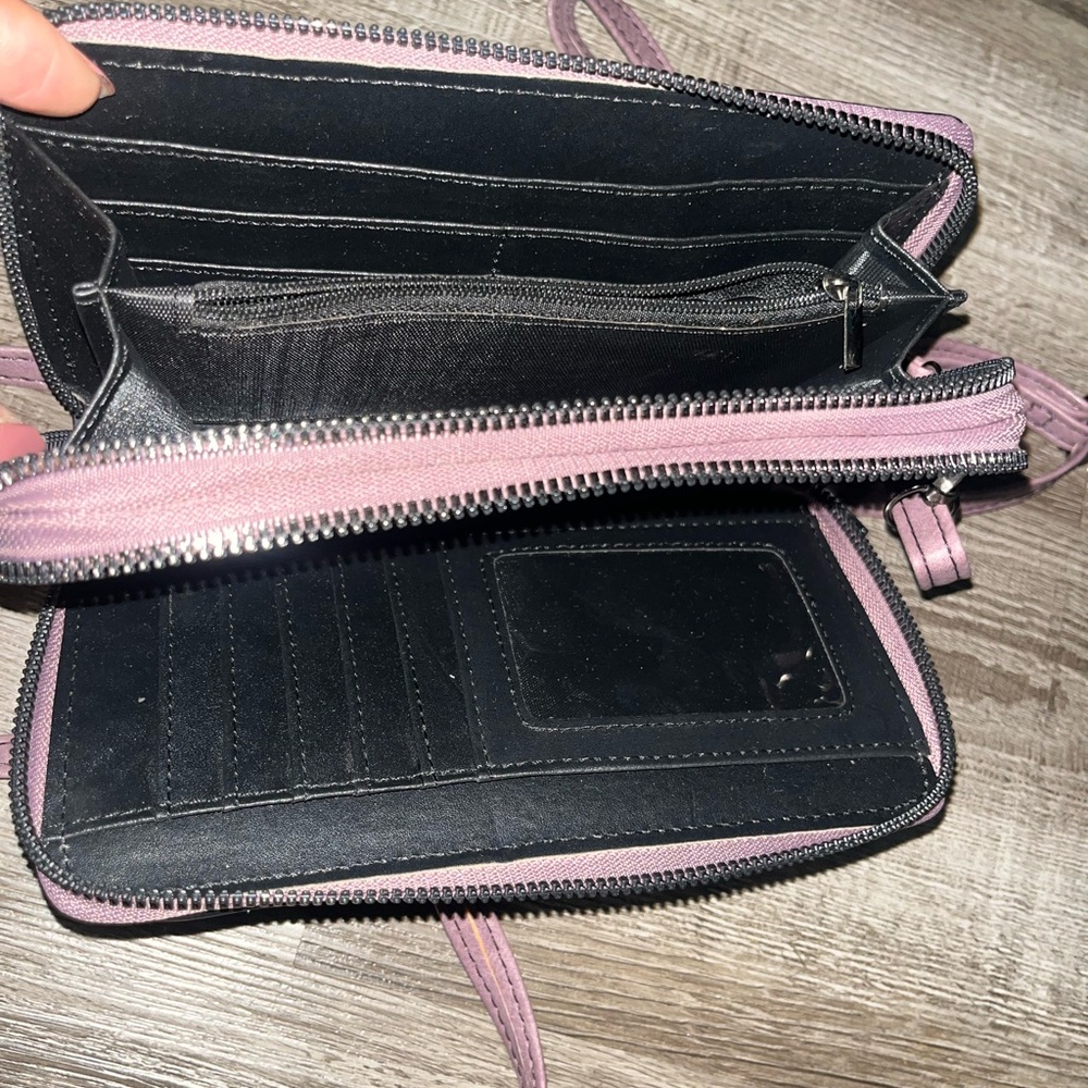 Elegant lavender Crossbody Bag - Picture 6 of 9